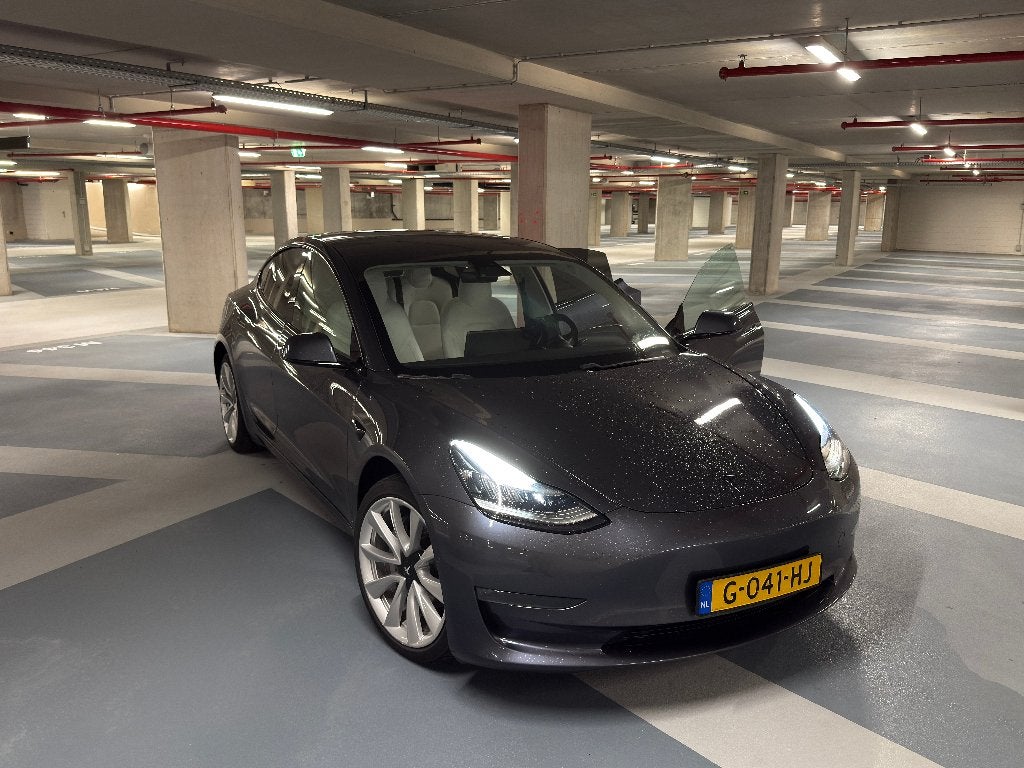 Tesla Model 3, Long Range AWD (2019) - B/W pack - BTW, Auto's, Automaat, 0 cilinders, 1831 kg, Origineel Nederlands