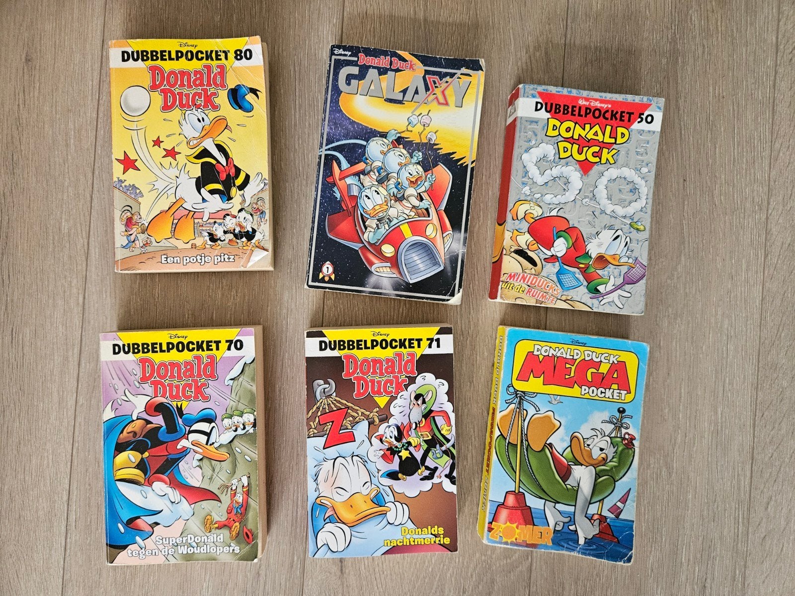 Donald Duck 6 o.a. Dubbel Pockets, Ophalen of Verzenden, Gelezen