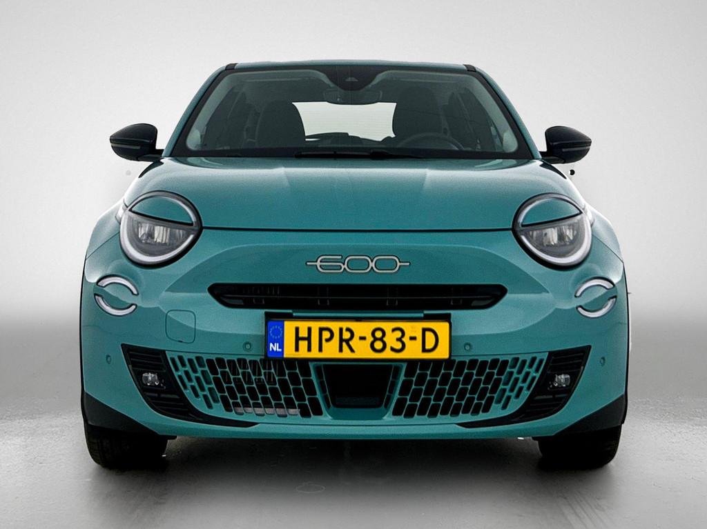 Fiat 600 1.2 Hybrid Urban Camera | Navigatie | Climate contr, 12 maanden, Stof, Gebruikt, 1199 cc