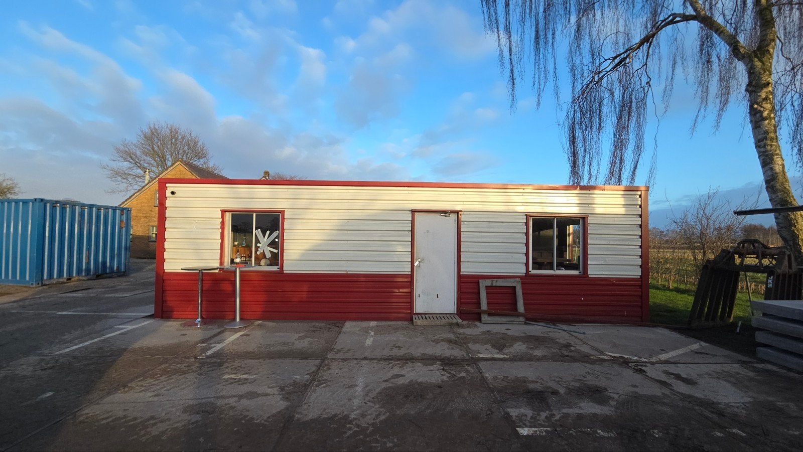 Kantine unit 3x10 meter inclusief tafel, Ophalen of Verzenden