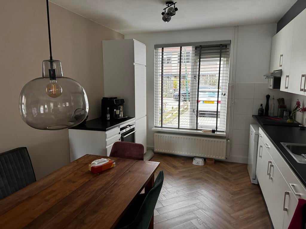 68m2 Prachtig Visgraat Laminaat - Kort gebruikt, Minder dan 50 cm, Zo goed als nieuw, 10 m² of meer, Hout