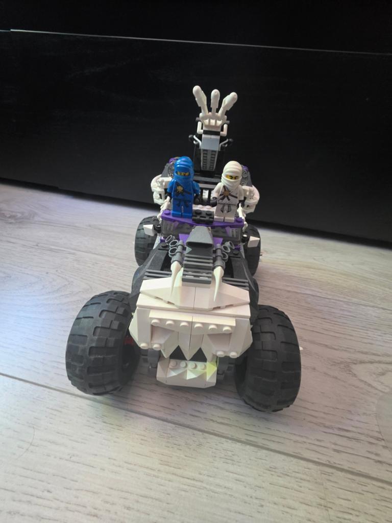 Lego Ninjago 2506 Skull Truck met 2 minifiguren, Ophalen of Verzenden