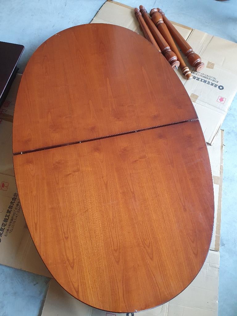 klassiek uitschuifbare tafel, Huis en Inrichting, Ophalen, Gebruikt, 200 cm of meer, 50 tot 100 cm