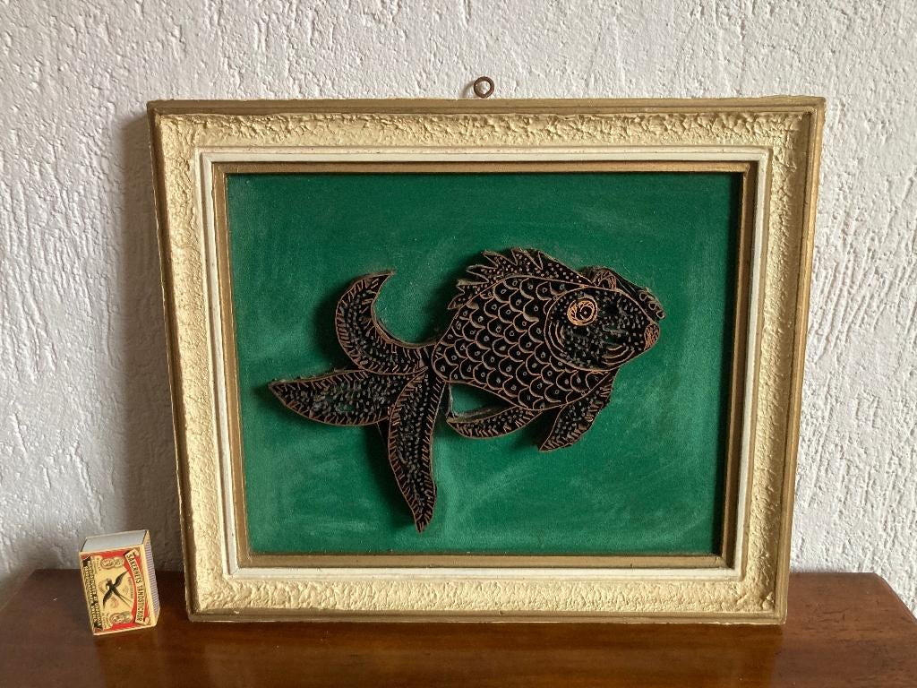 Schilderijtje met batik stempel vis visje op fluweel doek, Antiek en Kunst, Ophalen of Verzenden