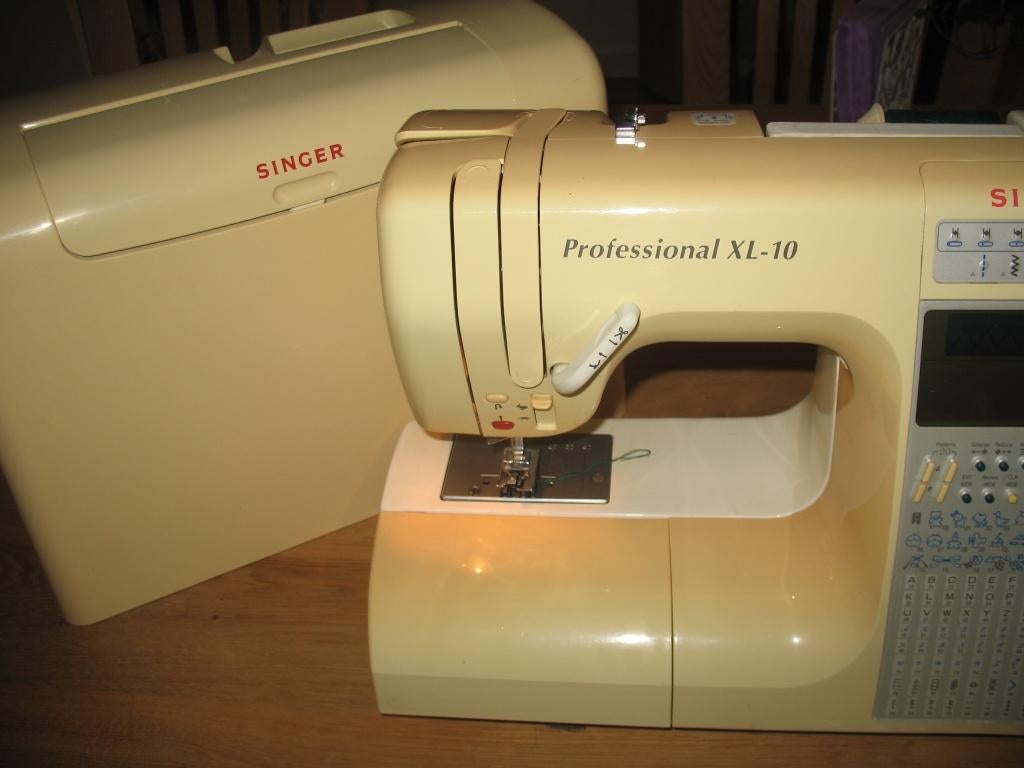 SINGER Naai / Borduur Machine PROFESSIONAL XL -10, Ophalen, Naaimachine, Singer, Industrieel