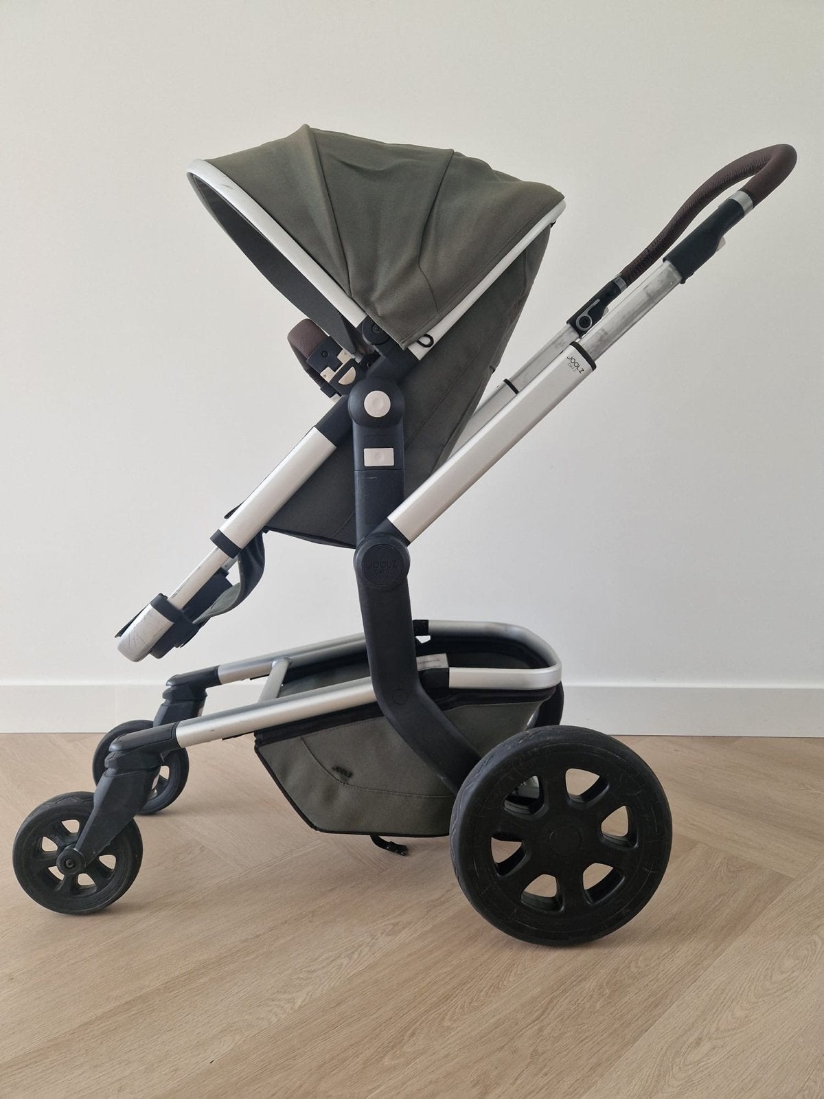 Joolz Day 3 Kinderwagen Set Forest Green, Zo goed als nieuw, Combiwagen, Met reiswieg, Ophalen