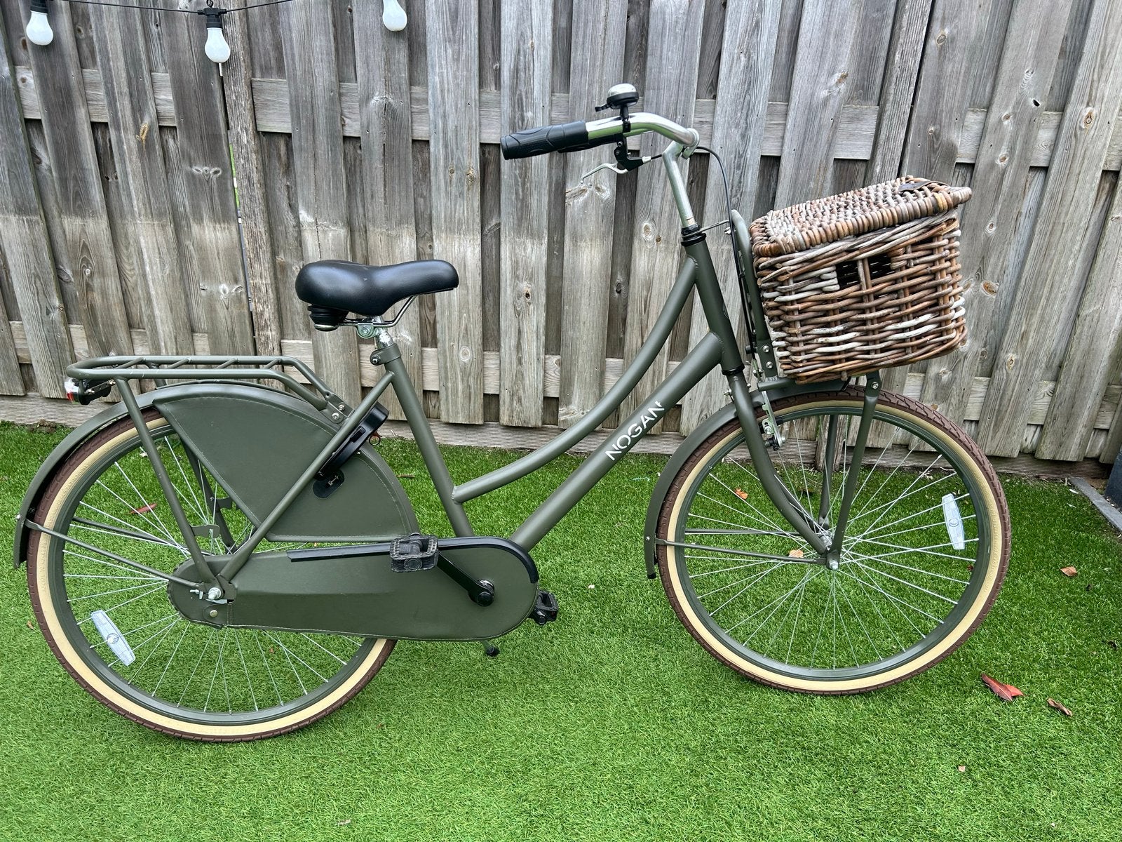 Nogan meidenfiets 26 inch met mand - Zo goed als nieuw, Terugtraprem, Zo goed als nieuw, 50 tot 53 cm, Ophalen