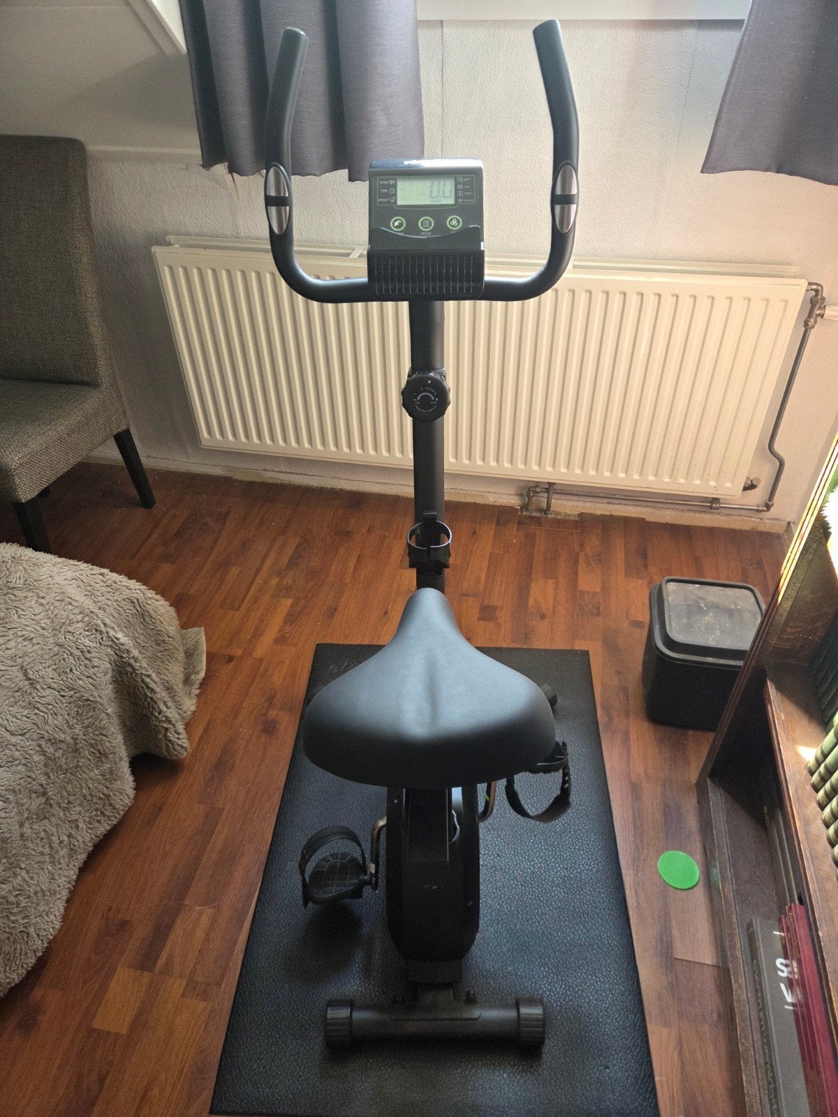VirtuFit HTR 1.0 Hometrainer - Zo goed als nieuw, Ophalen, Zo goed als nieuw, Metaal, Benen