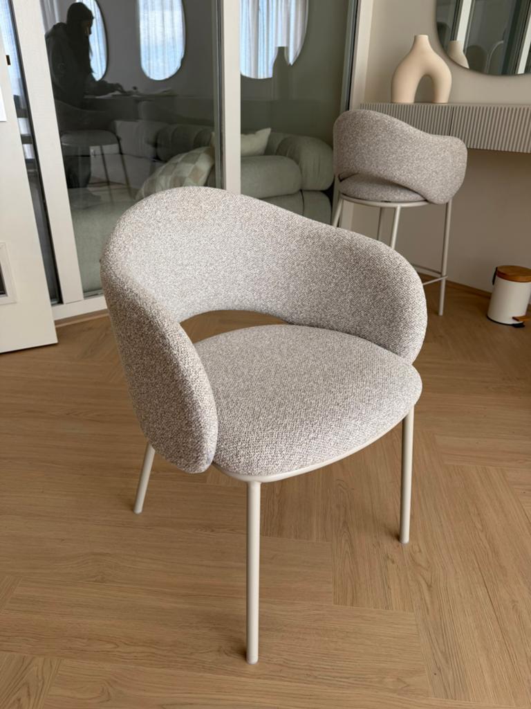 Kave Home design stoel – als nieuw – €80 zo meenemen, Ophalen, Zo goed als nieuw, Eén