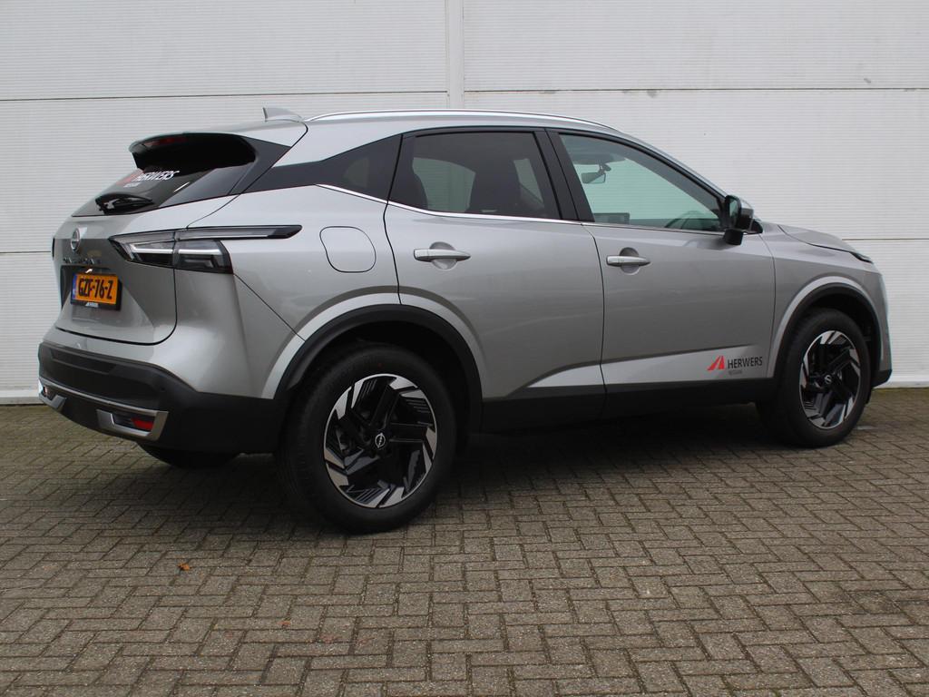 Nissan Qashqai 1.3 MHEV Xtronic N-Connecta / Panoramadak / S, Stof, 1800 kg, 4 cilinders, Adaptive Cruise Control