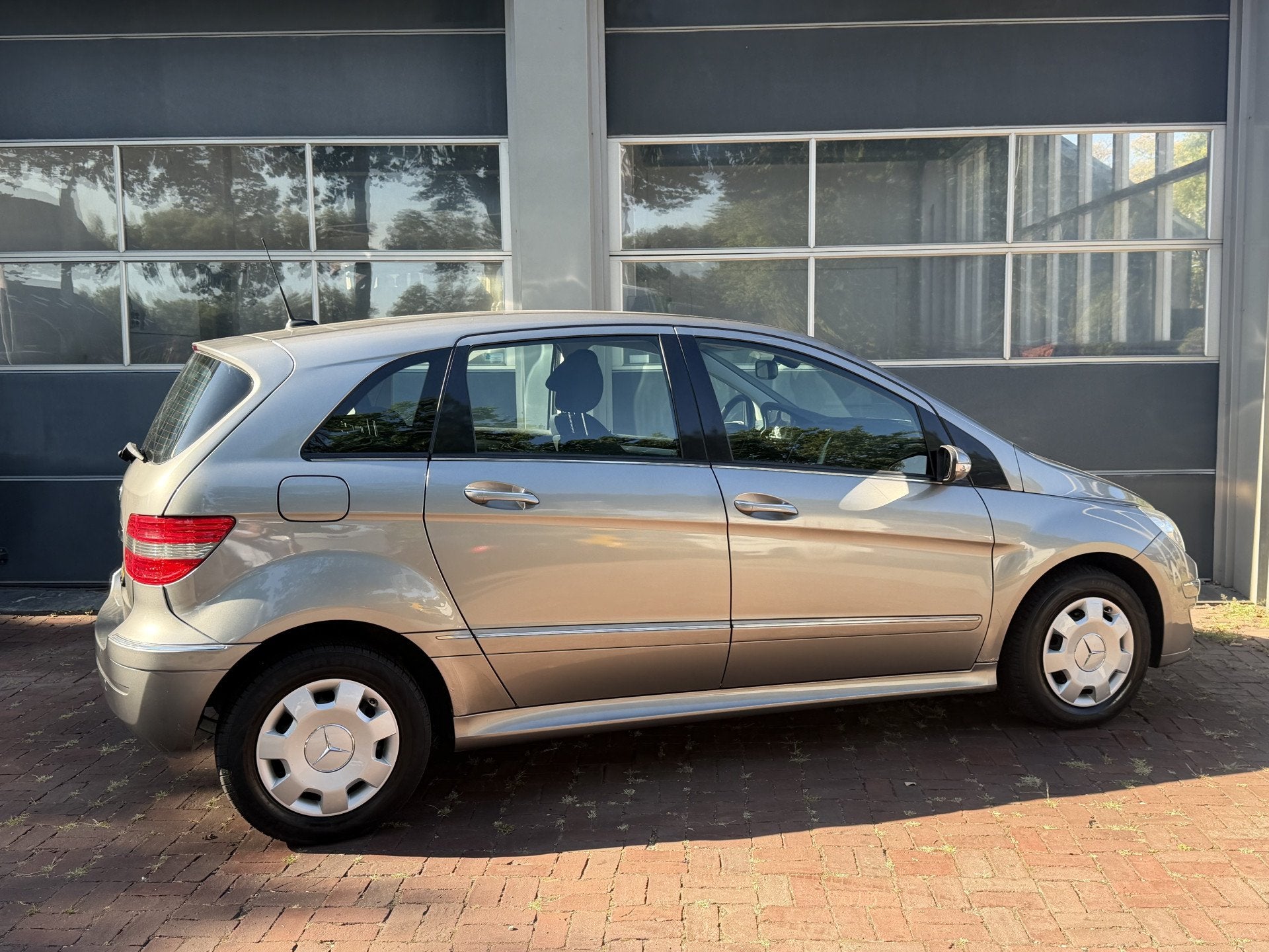 Mercedes-Benz B-Klasse 170 AircoBj 2007 Airco,Cruise,Cv,Stoe, Auto's, Voorwielaandrijving, Dealer onderhouden, Gebruikt, Zwart
