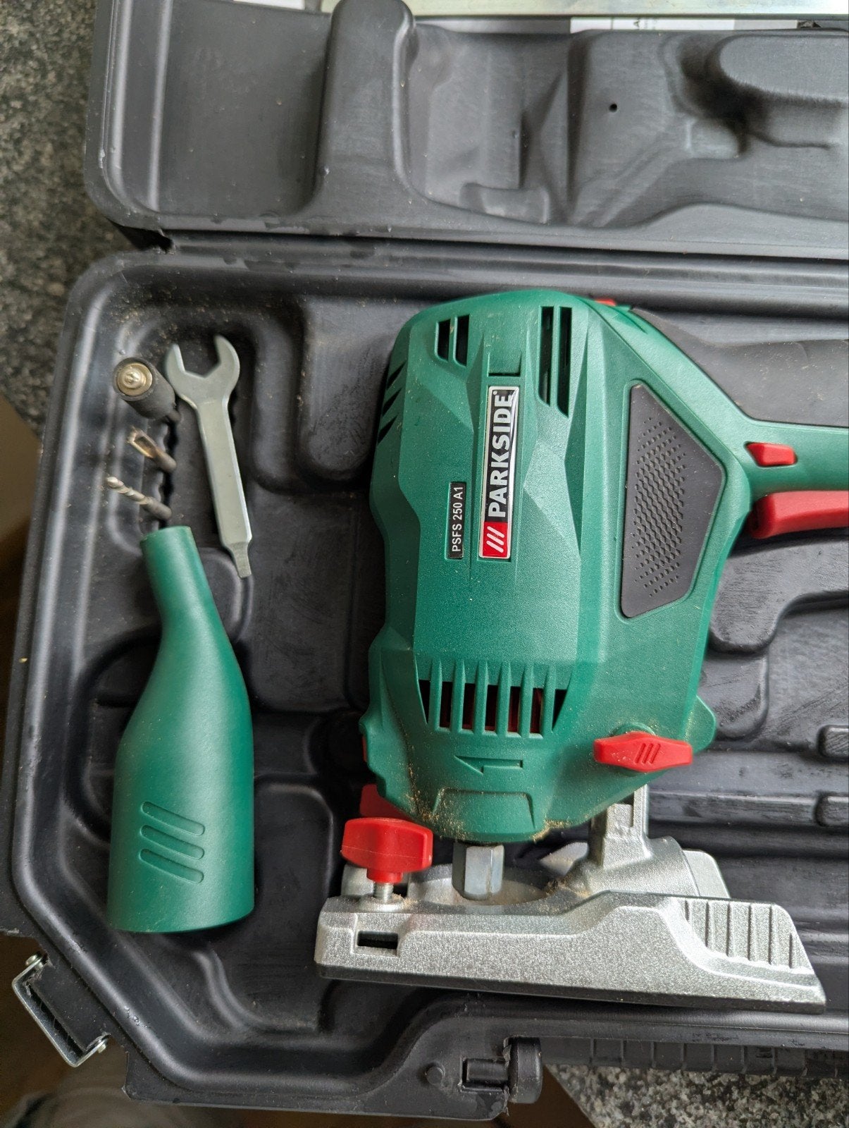 Vrees machine, Ophalen, Zo goed als nieuw, 1200 watt of meer, 70 mm of meer
