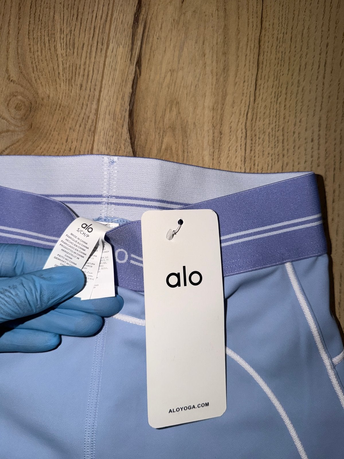Alo Yoga sportset: legging en sportbeha, maat S, Kleding | Dames, Blauw, Nieuw, Ophalen of Verzenden, Maat 36 (S)