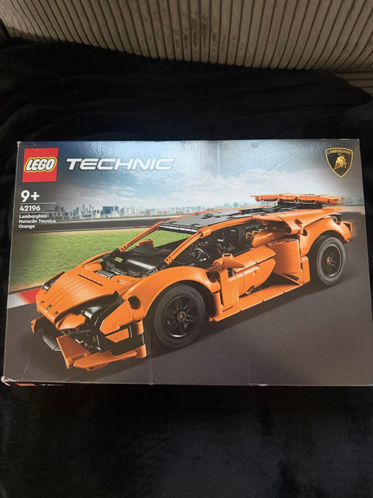 LEGO Technic Lamborghini Huracán Tecnica 42196 - Z.g.a.n., Ophalen of Verzenden, Zo goed als nieuw