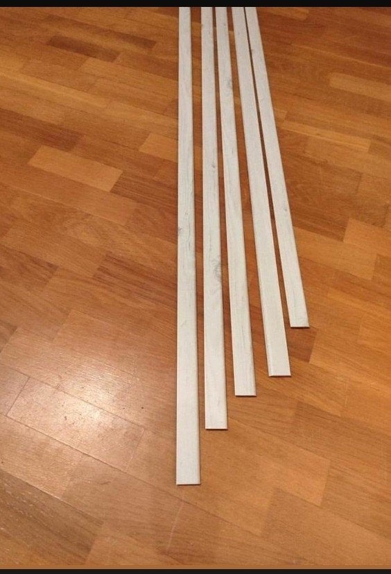 plint laminaat grijs eiken whitewash 200 cm, Doe-het-zelf en Verbouw, Ophalen, Eiken, Nieuw, 200 tot 250 cm