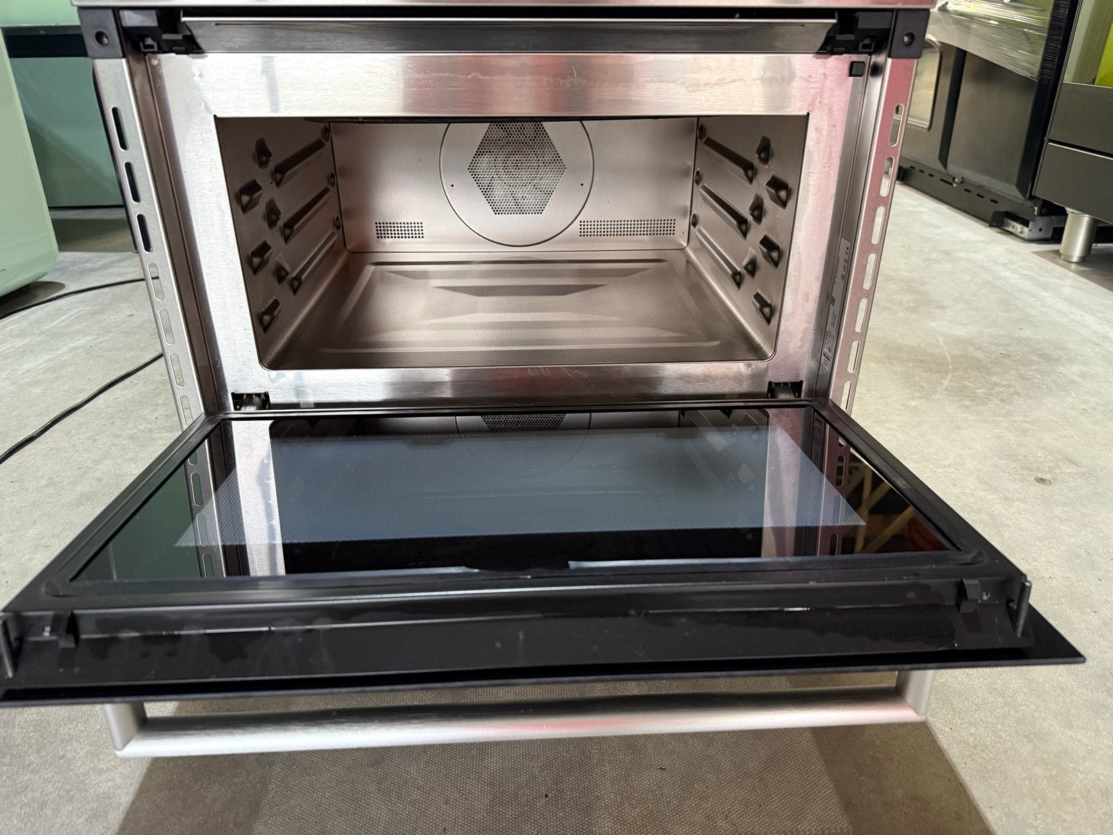 Miele Combi-oven - Zo goed als nieuw, 45 tot 50 cm, Bella, Hete lucht, Ophalen of Verzenden