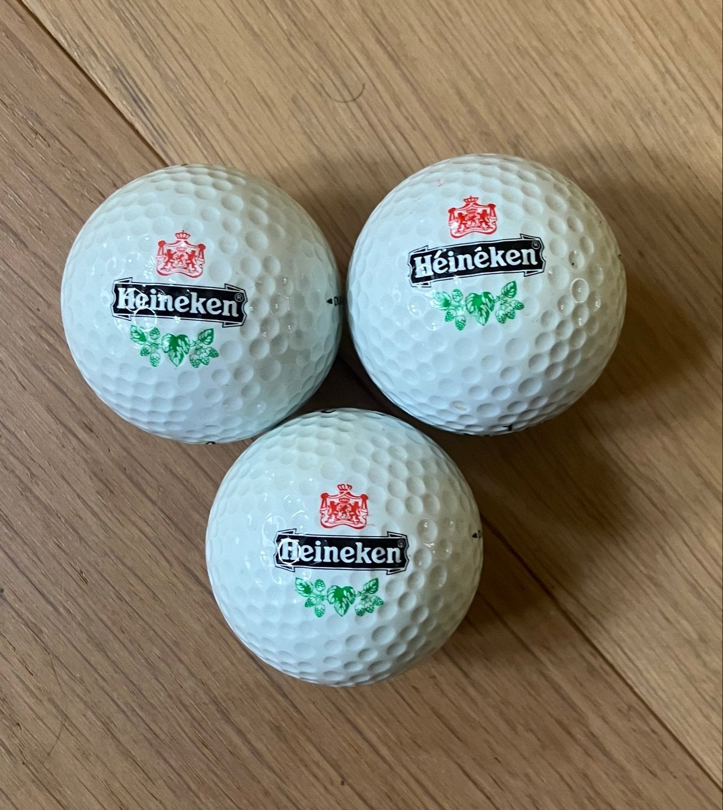 Set van 3 Heineken golfballen - Zo goed als nieuw, Sport en Fitness, Ophalen of Verzenden, Zo goed als nieuw, Bal(len), Overige merken
