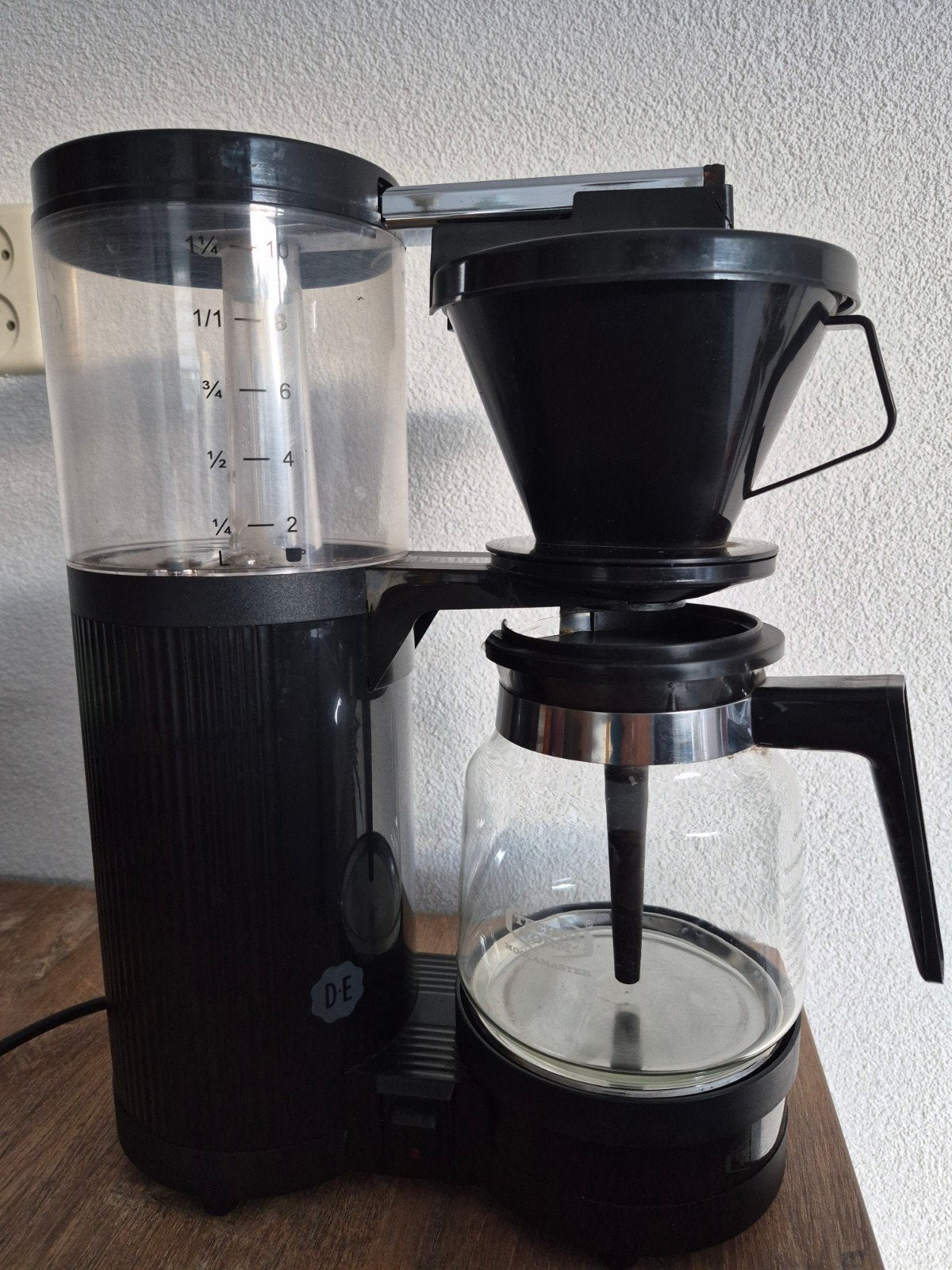 Douwe Egberts Koffiezetapparaat - Zwart, Ophalen, Gebruikt, Koffiemachine, Gemalen koffie
