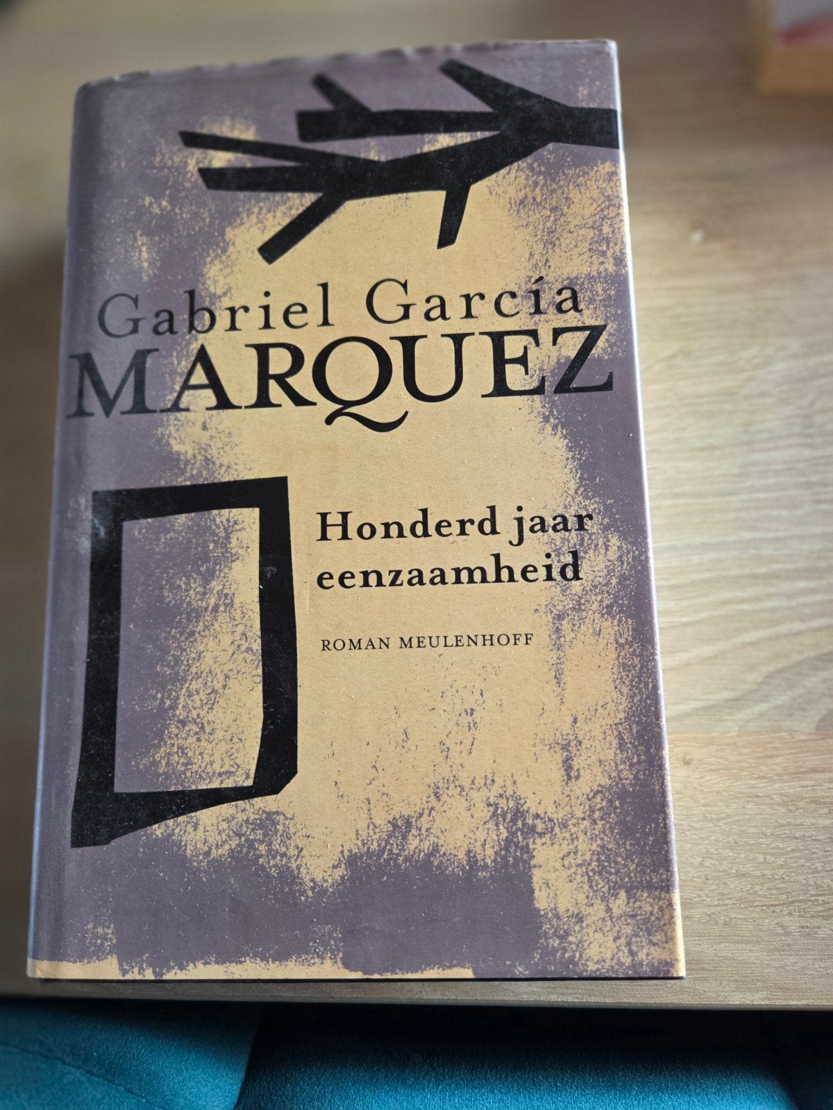 Gabriel García Márquez - Honderd jaar eenzaamheid, Ophalen of Verzenden, Gelezen, Gabriel García Márquez