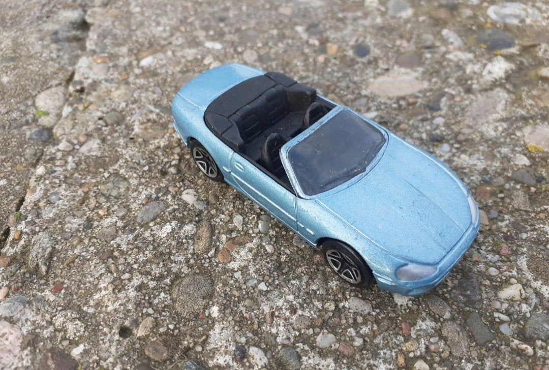 Matchbox jaguar xk8, Ophalen of Verzenden, Gebruikt