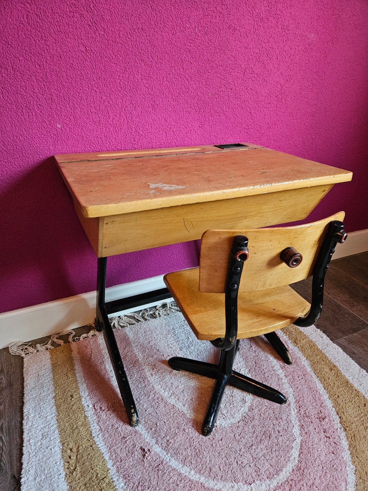 Vintage schoolbureau met stoel - Retro kinderbureau, Antiek en Kunst, Ophalen