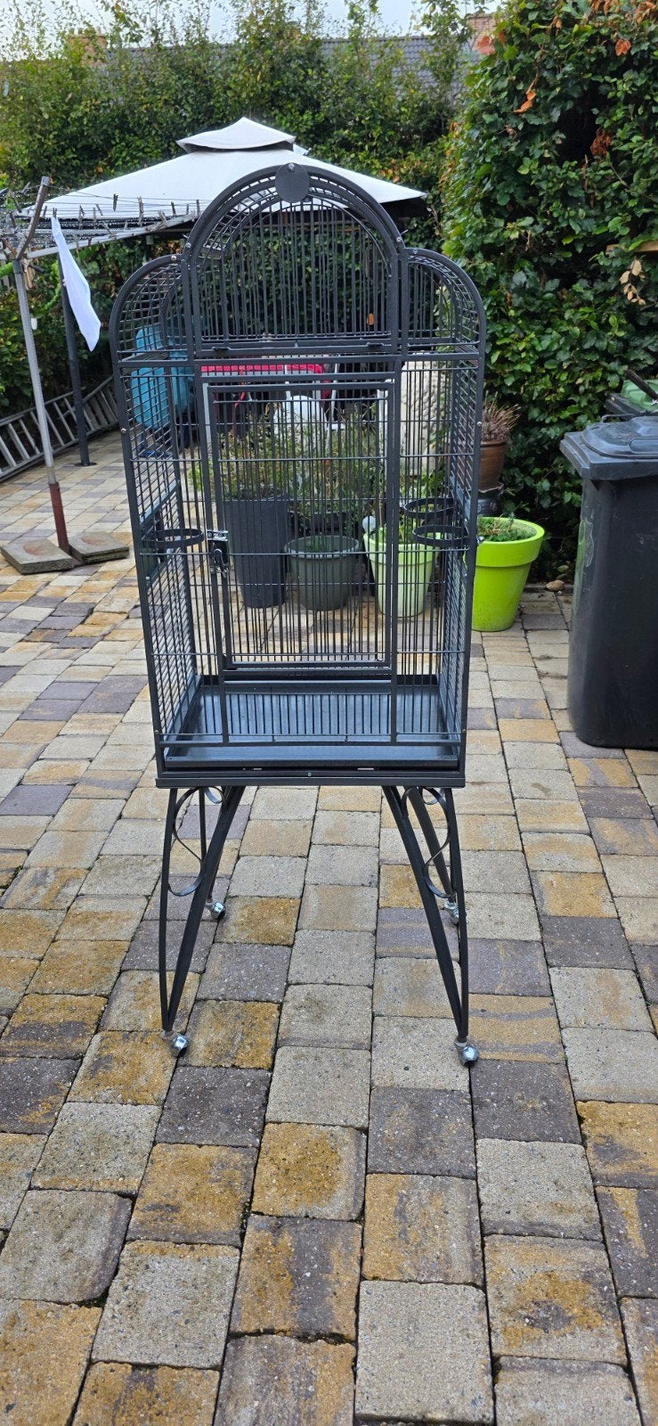 te koop vogelkooi. redelijke staat.  ., Ophalen