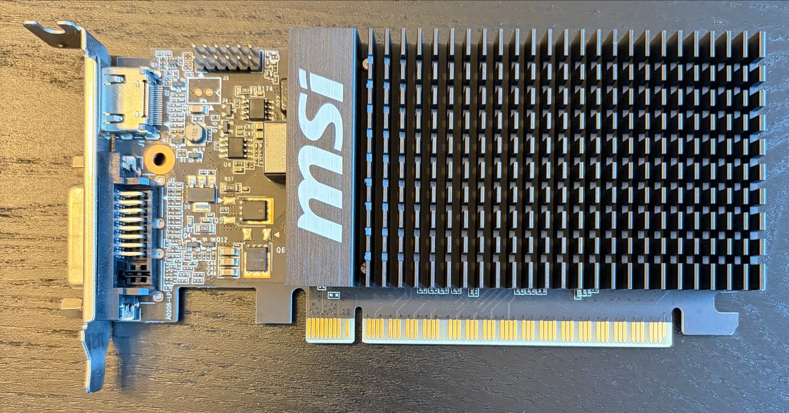 MSI GeForce GT 710 2GB Low Profile Grafische Kaart, Computers en Software, GDDR3, Ophalen of Verzenden, Zo goed als nieuw, Nvidia