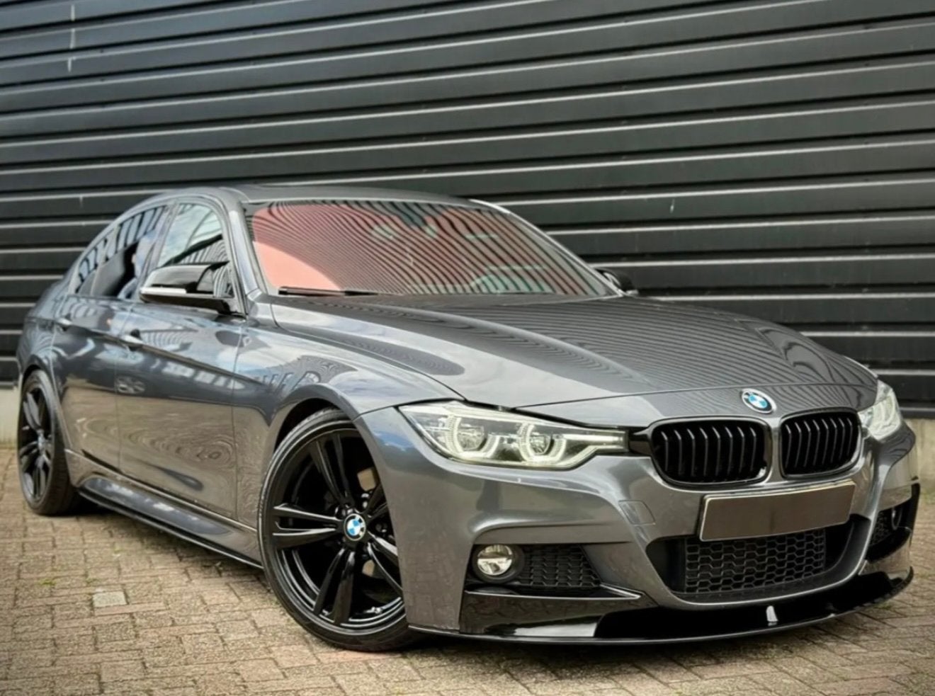 BMW 3-Serie 320i 184pk Aut 2017 Grijs, Auto's, Automaat, 1998 cc, Achterwielaandrijving, 1800 kg