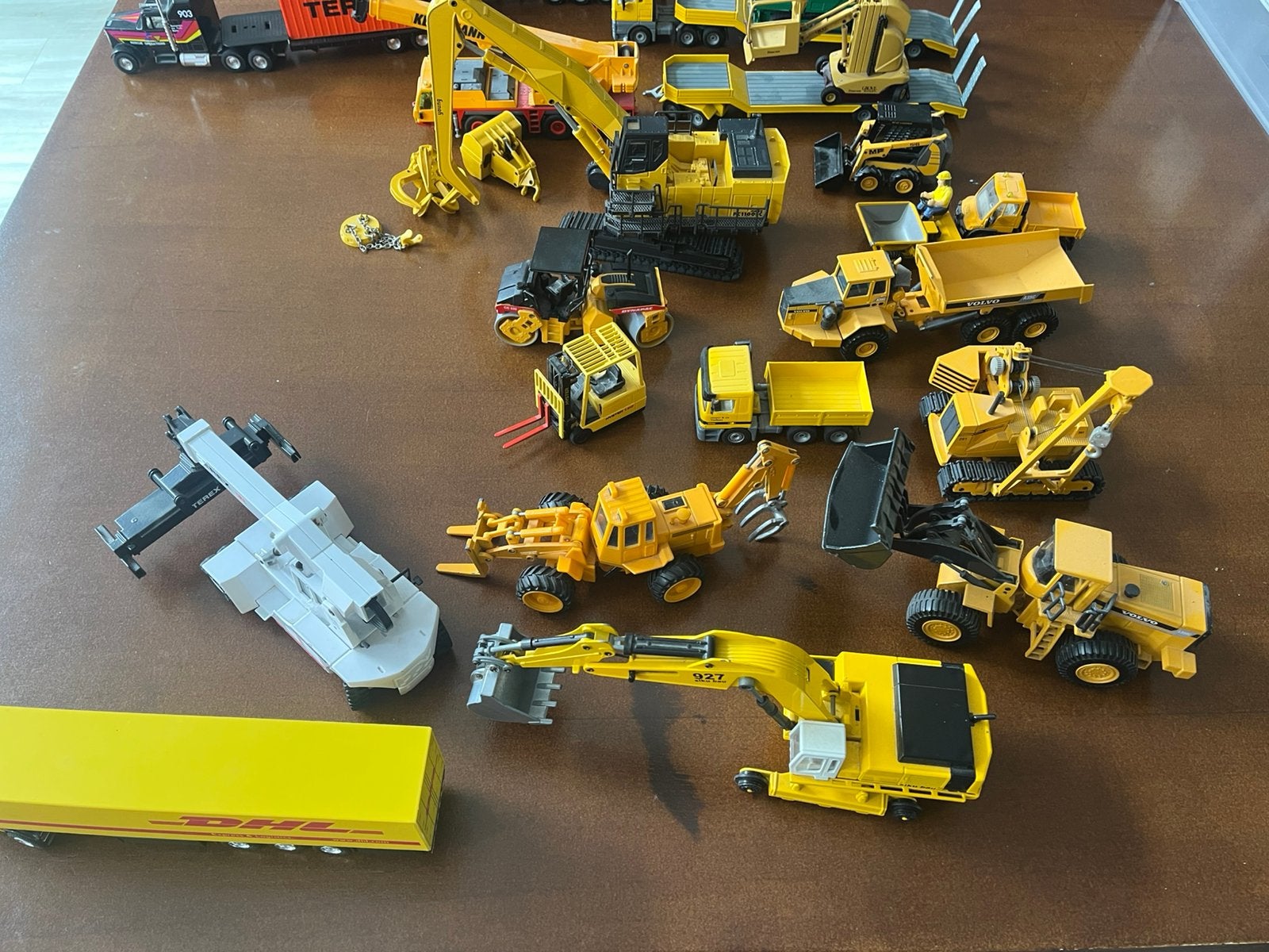 Verschillende metalen speelgoed auto’s, Kinderen en Baby's, Speelgoed | Speelgoedvoertuigen, Ophalen, Gebruikt