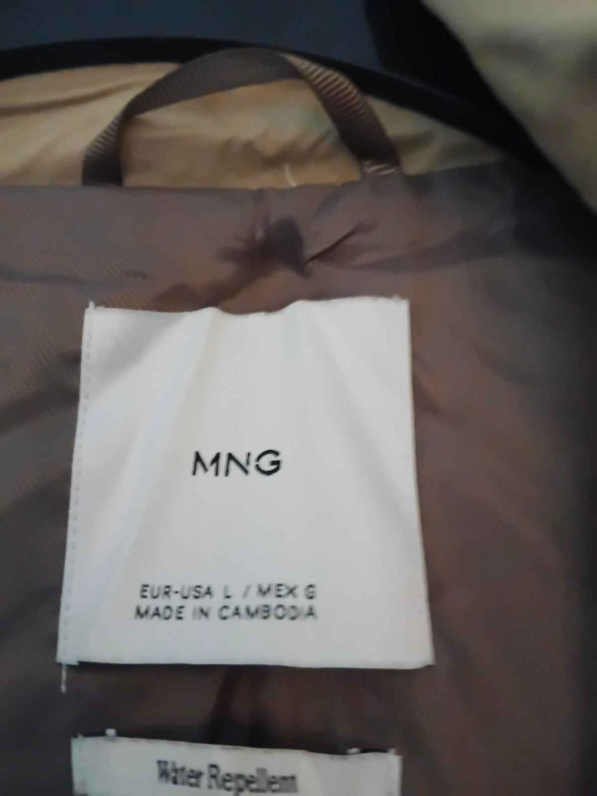 Stijlvolle MNG Trenchcoat - Maat L, Kleding | Dames, Ophalen, Beige, MNG, Maat 42/44 (L)