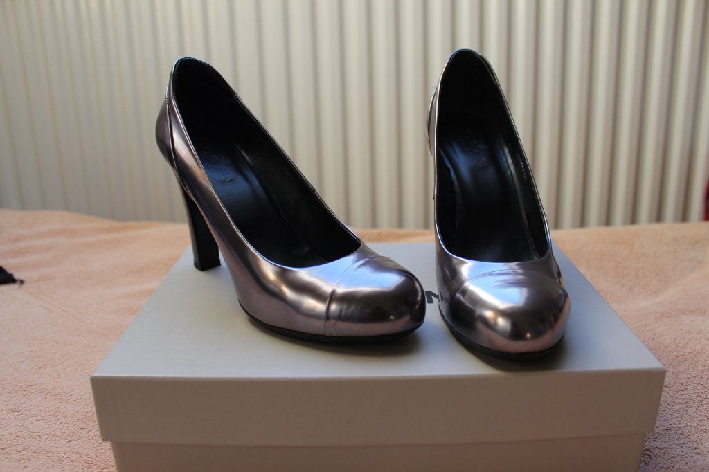 Stijlvolle Horgan pumps - Maat 37 - Metallic grijs, Pumps, Ophalen of Verzenden, Grijs, Hogan