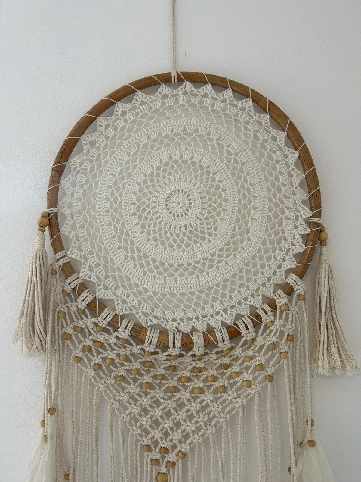 Grote macramé dromenvanger - Boho wanddecoratie, Huis en Inrichting, Boho, Ophalen of Verzenden, Zo goed als nieuw, Wit