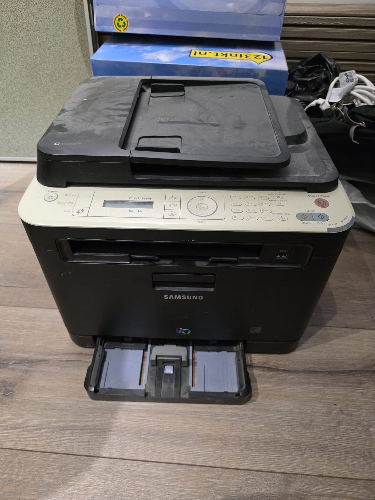 Samsung CLX-3185FW All-in-one printer (defect) + 6 cartridge, Computers en Software, Printers, Ophalen, All-in-one, Kleur printen