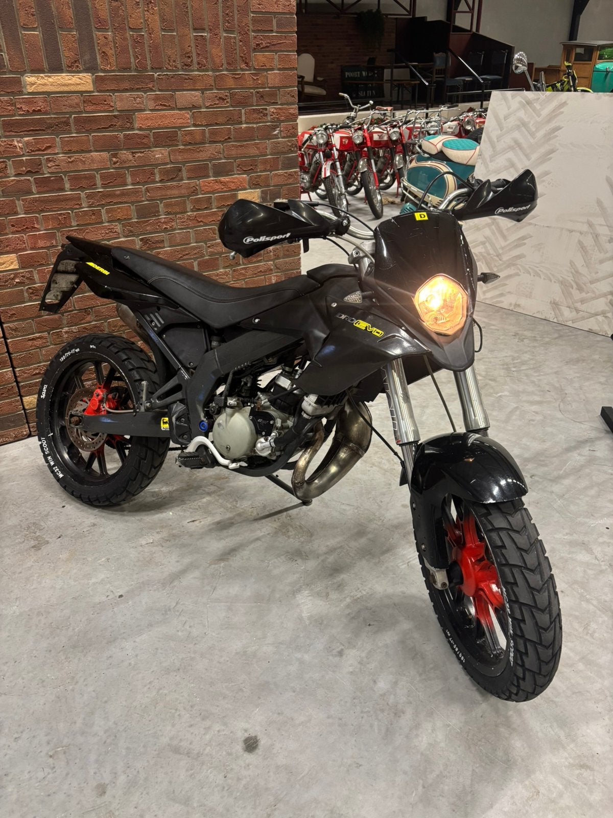 Derbi drd evo - schakelbrommer, Ophalen, Zo goed als nieuw