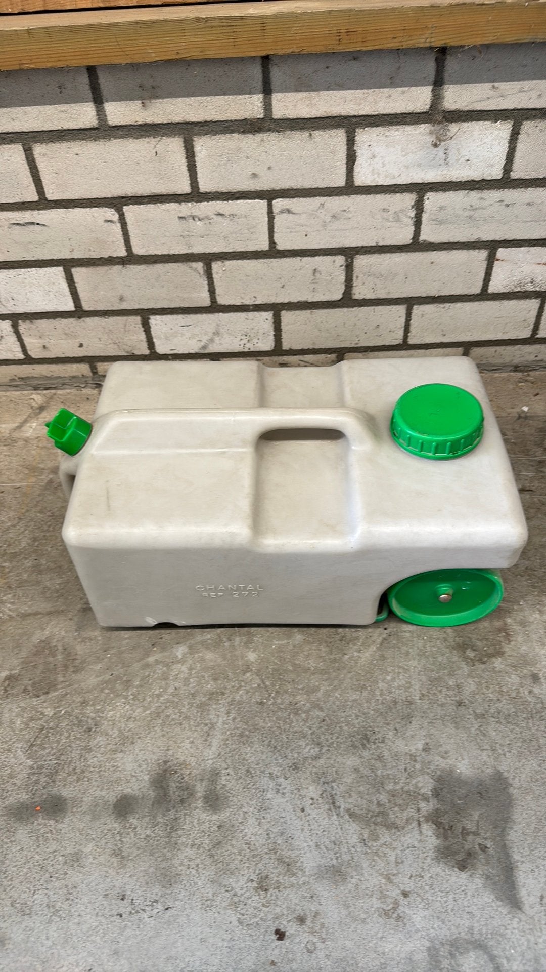 VUILWATER TANK VOOR CARAVAN, Ophalen, Gebruikt