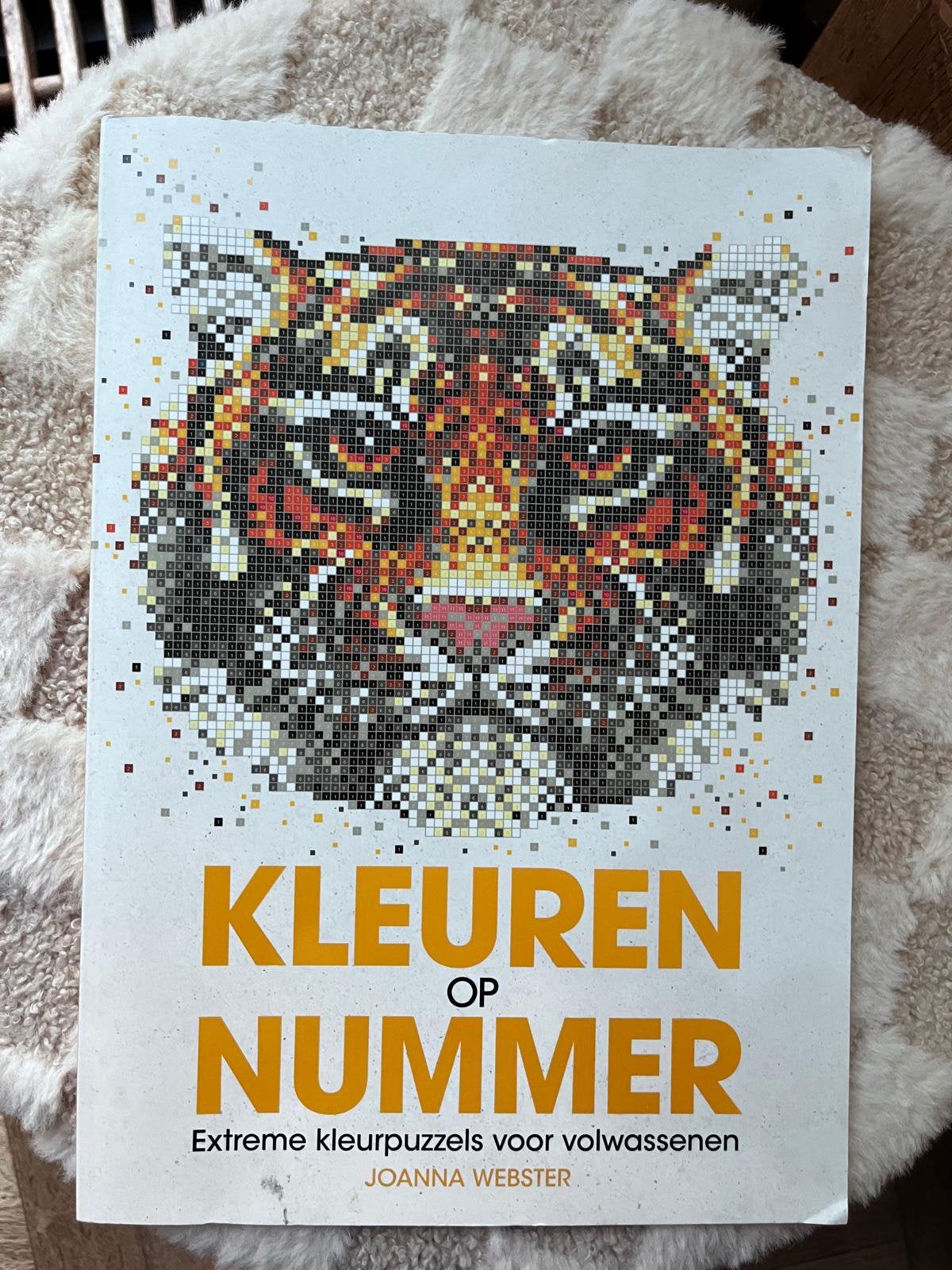 Kleuren op nummer kleurboek, Ophalen of Verzenden, Zo goed als nieuw, Papier, Schets- of Tekenboek