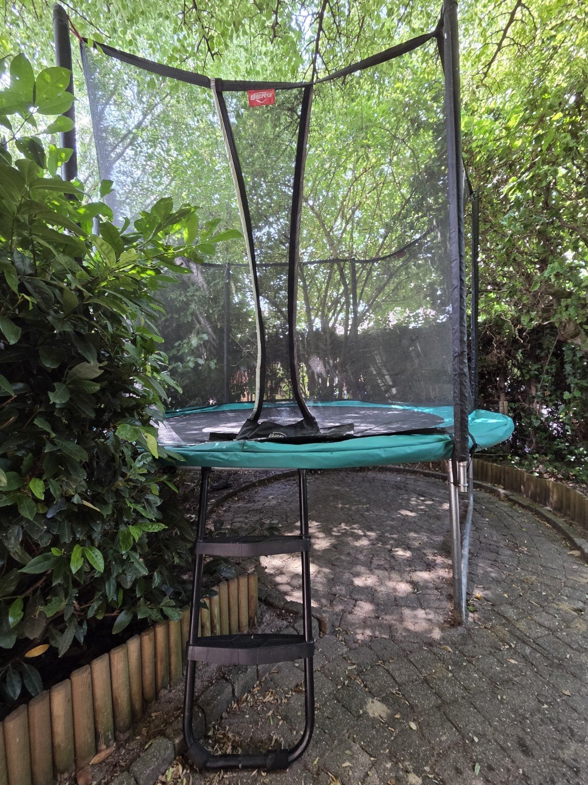 Berg Favorit Regular trampoline op poten 330x330 cm, Ophalen, Gebruikt