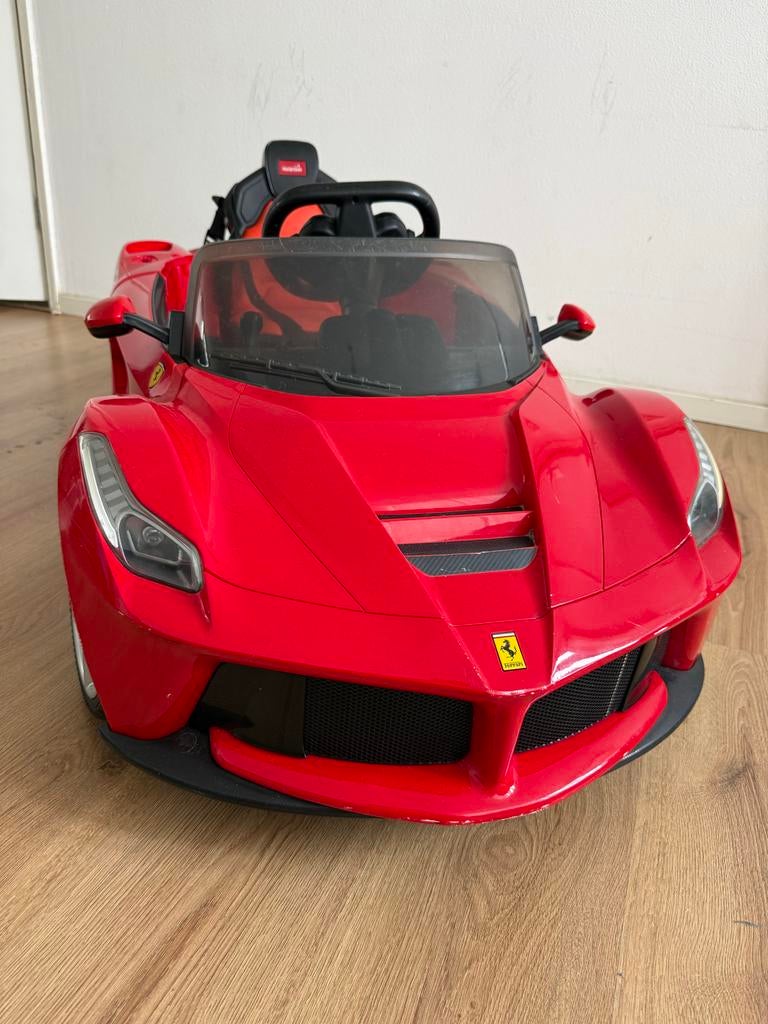 Ferrari LaFerrari 12V elektrische kinderauto, Ophalen, Zo goed als nieuw