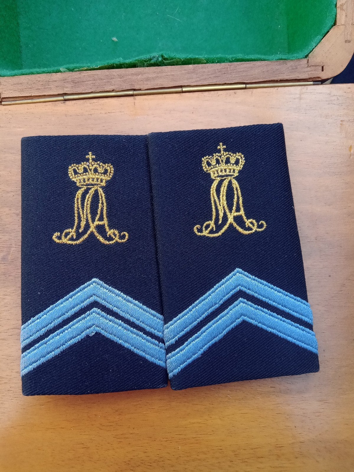 Epauletten Korporaal 1ste Klasse Landmacht, Verzamelen, Ophalen of Verzenden