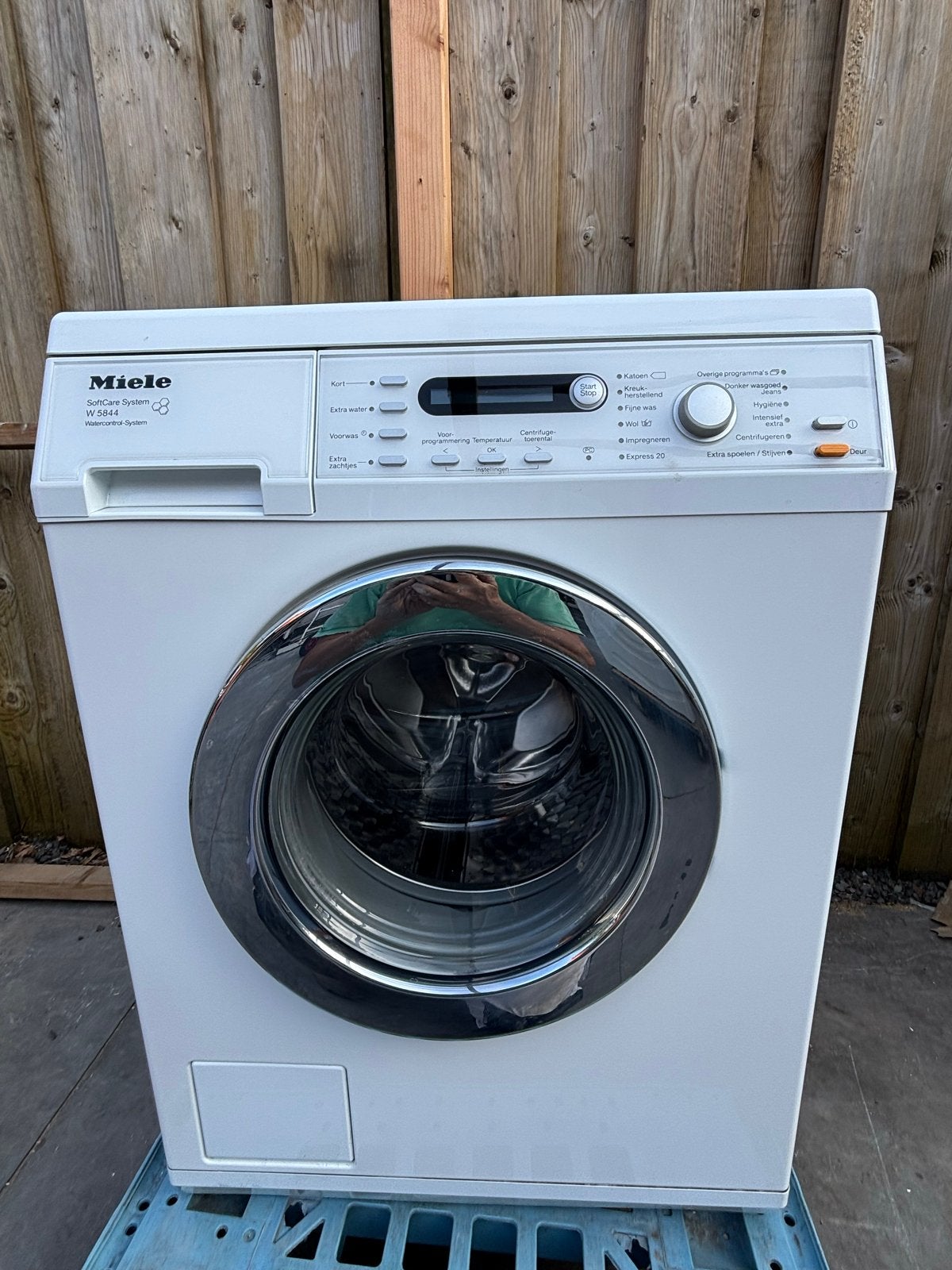 Miele W 5844 Wasmachine - Voorlader met 1400 toeren, Witgoed en Apparatuur, Wasmachines, Ophalen, Gebruikt, Voorlader, 85 tot 90 cm