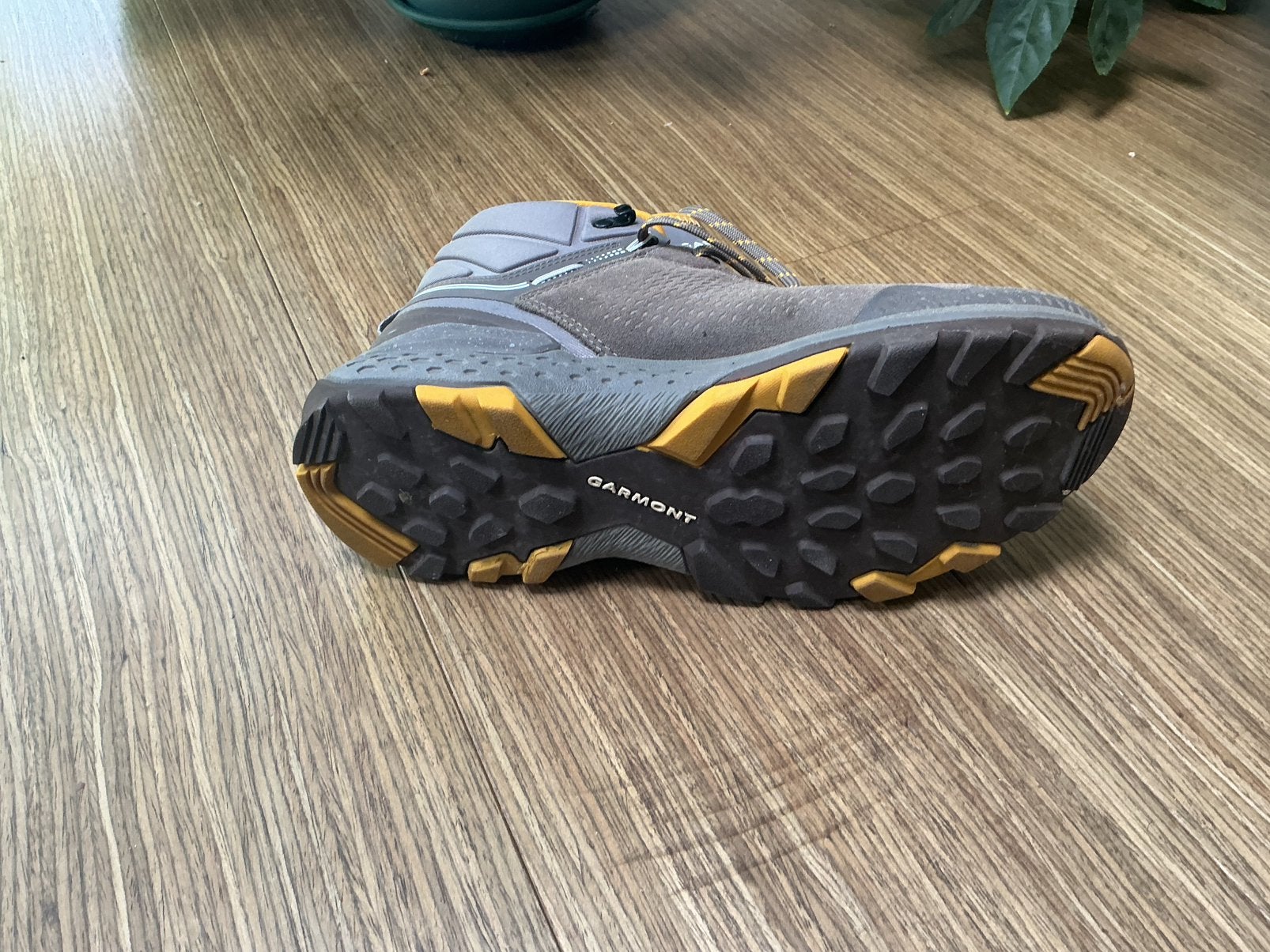 Te koop GARMONT wandelschoenen dames, Ophalen, Zo goed als nieuw, Schoenen