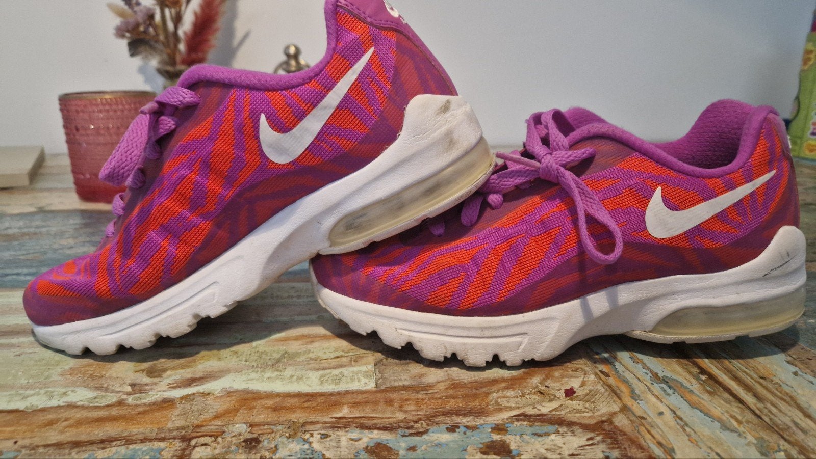 Nike Air Max Sneakers - Paars/Oranje - Maat 35.5, Kinderen en Baby's, Kinderkleding | Schoenen en Sokken, Ophalen of Verzenden