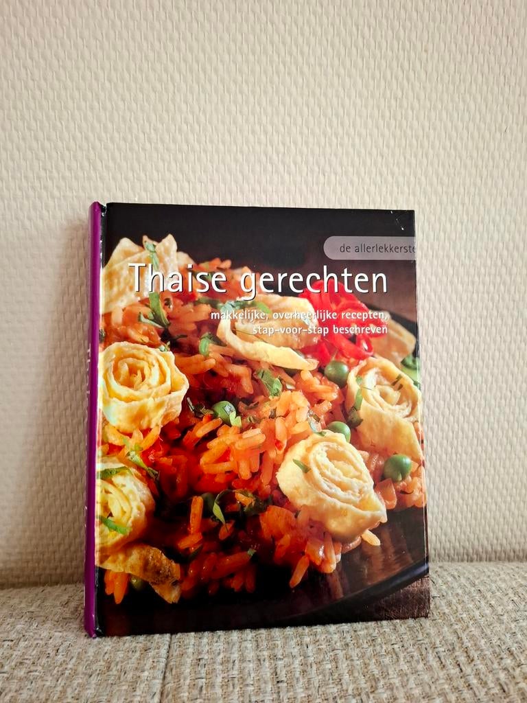 De Allerlekkerste Thaise Gerechten Kookboek, Azië en Oosters, Vegetarisch, Zo goed als nieuw, Hoofdgerechten