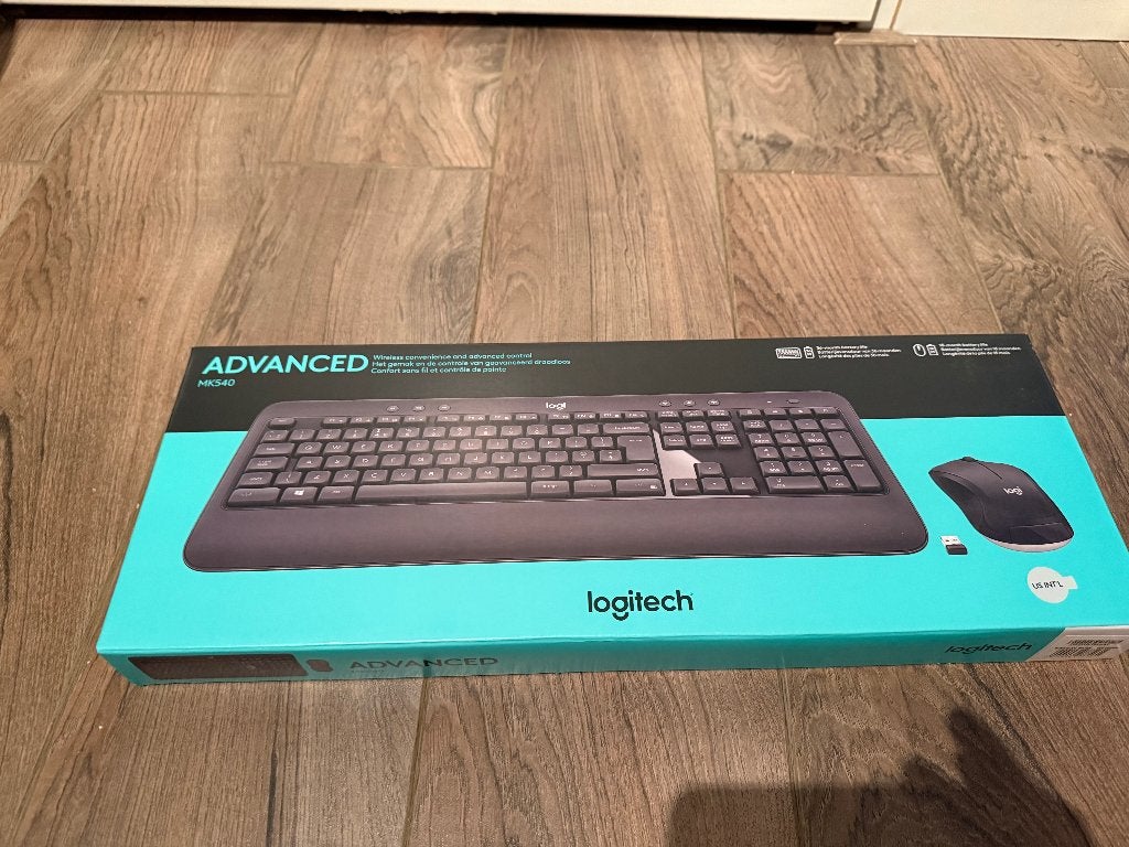 Logitech MK540, keyboard/mouse set nieuw, Logitech G, Logitech, Nieuw, Ophalen of Verzenden