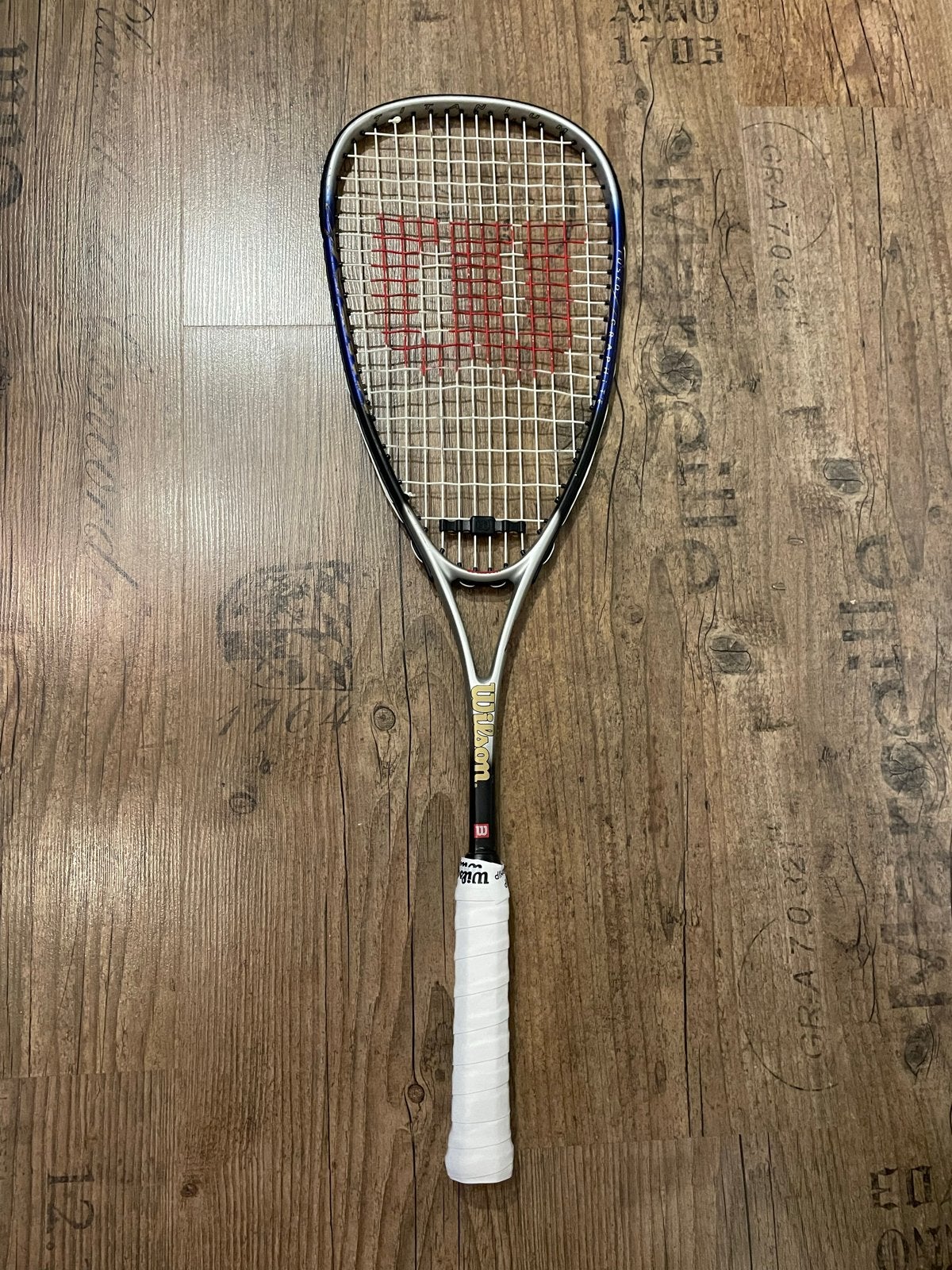Wilson Titanium Ti Squash Racket, Ophalen of Verzenden, Zo goed als nieuw, Racket, Wilson