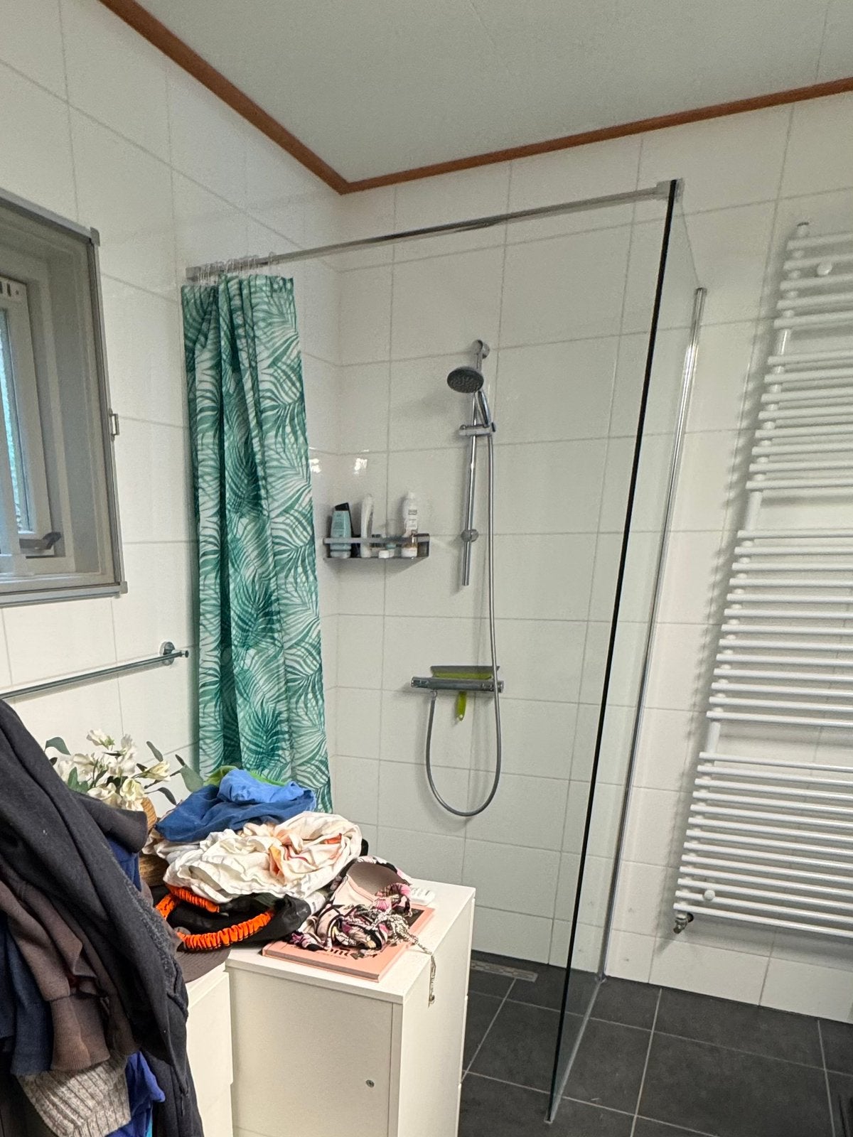 Glazen douchewand met chroom profiel, Ophalen, Gebruikt, Chroom, Douche