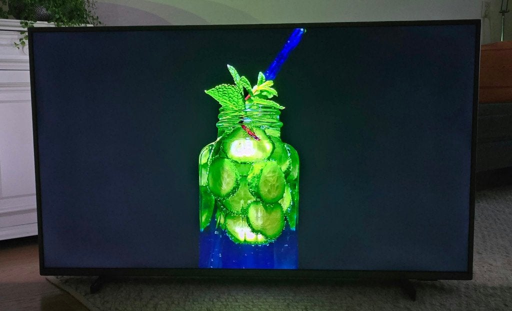 Foto 3 van Prachtige Philips 50" 4K Smart TV met 3-zijdig Ambilight!