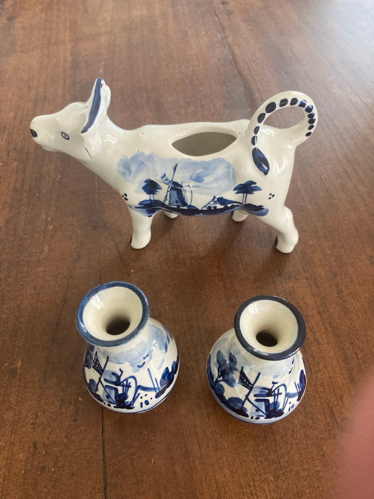 Delfts Blauw set: melkkan koe en twee vaasjes, Ophalen of Verzenden