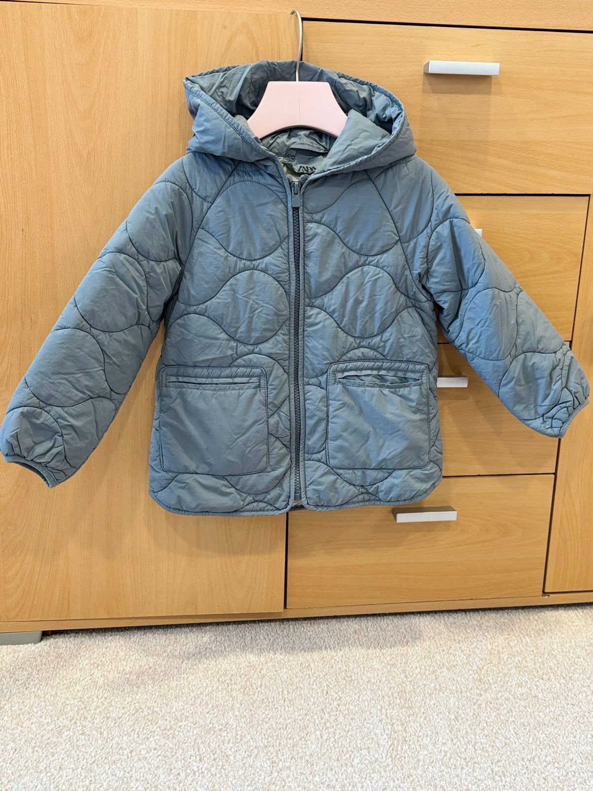 Jas Zara 4-5 jaar, Ophalen of Verzenden, Zo goed als nieuw, Jongen of Meisje, Jas