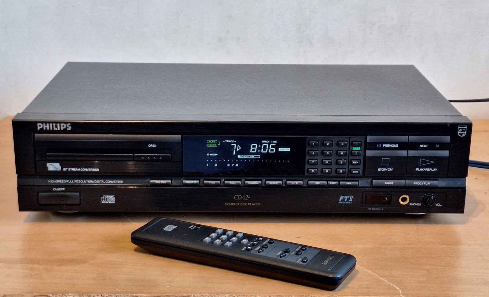 Philips CD-speler CD624 met afstandsbediening - Topstaat!, Ophalen of Verzenden, Zo goed als nieuw, Philips